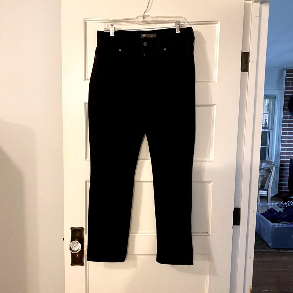 Levi’s Curvy Black Jeans